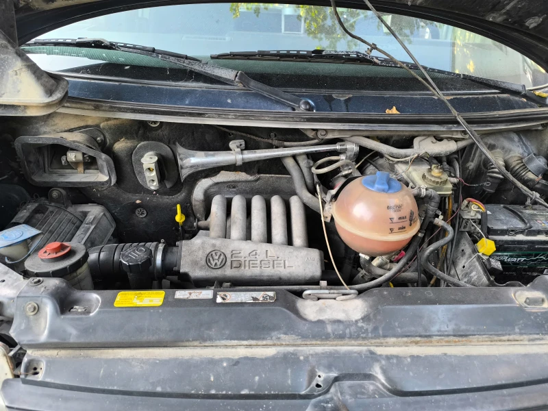 VW Caravelle Т4, снимка 16 - Бусове и автобуси - 52478240