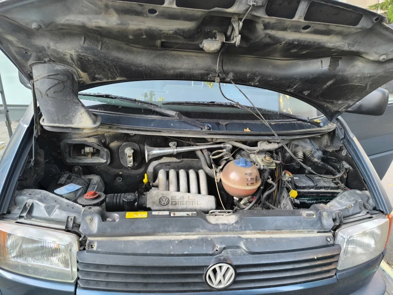 VW Caravelle Т4, снимка 7 - Бусове и автобуси - 52478240