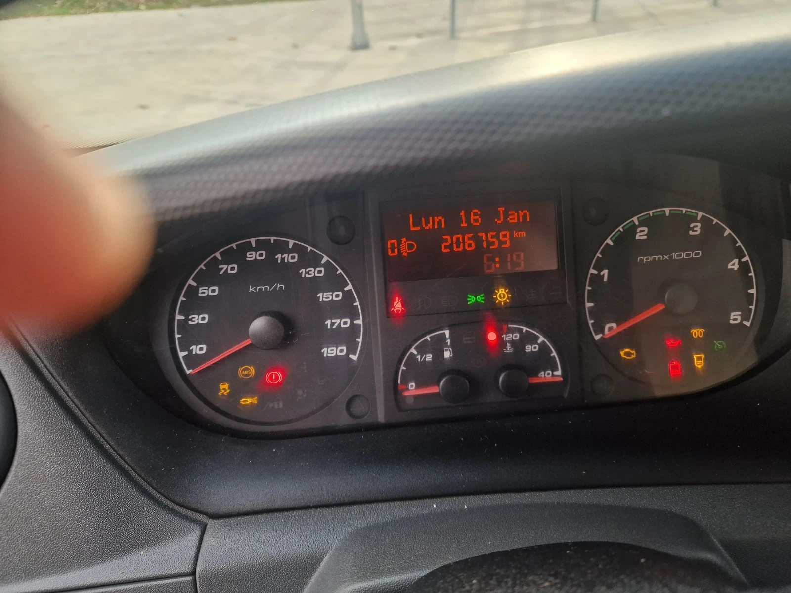 Iveco 35c17  3.0HPI  | Mobile.bg   15