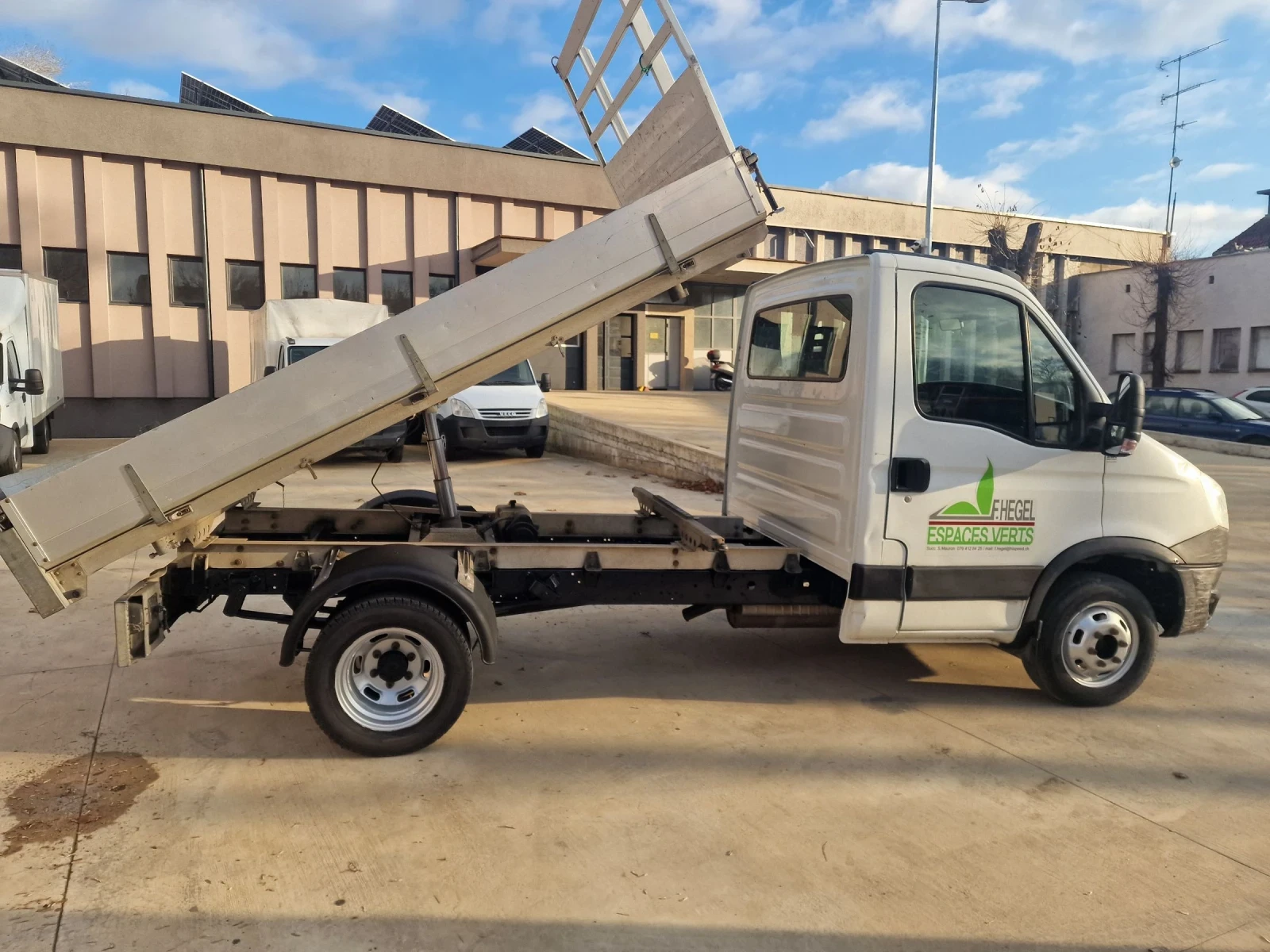Iveco 35c17 Швейцарски 3.0HPI  - изображение 8