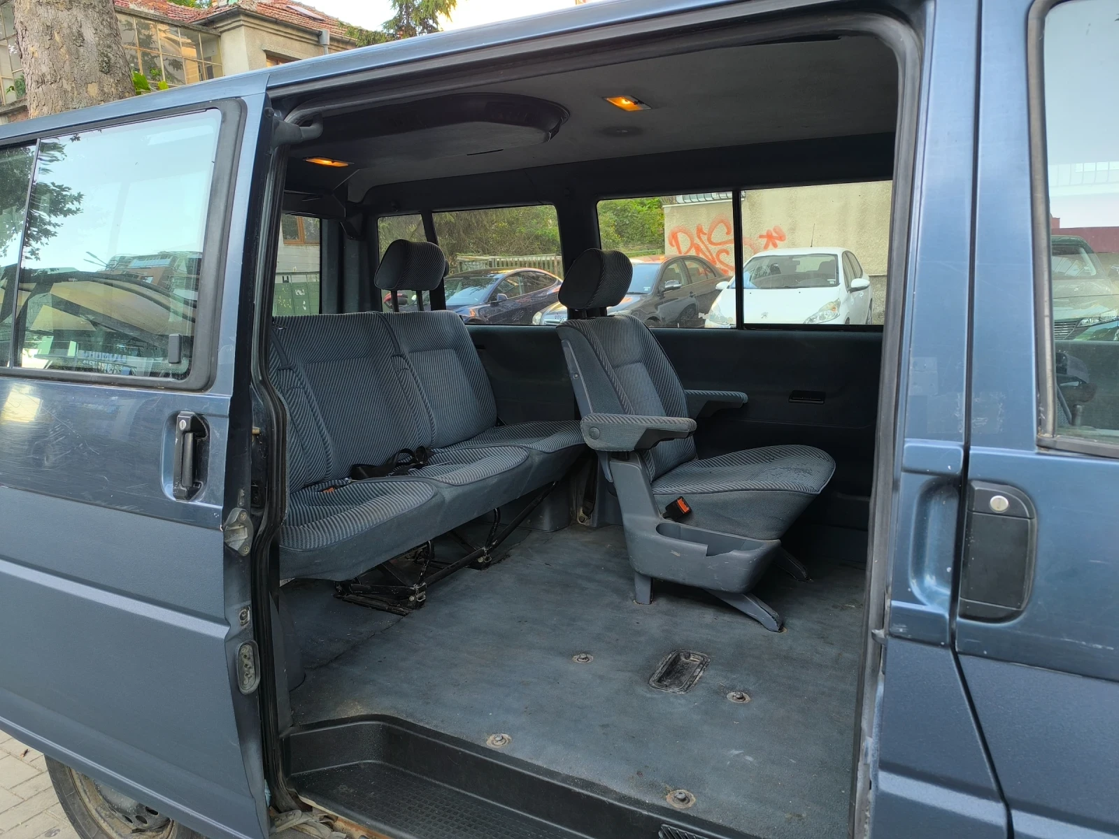 VW Caravelle Т4 - изображение 7