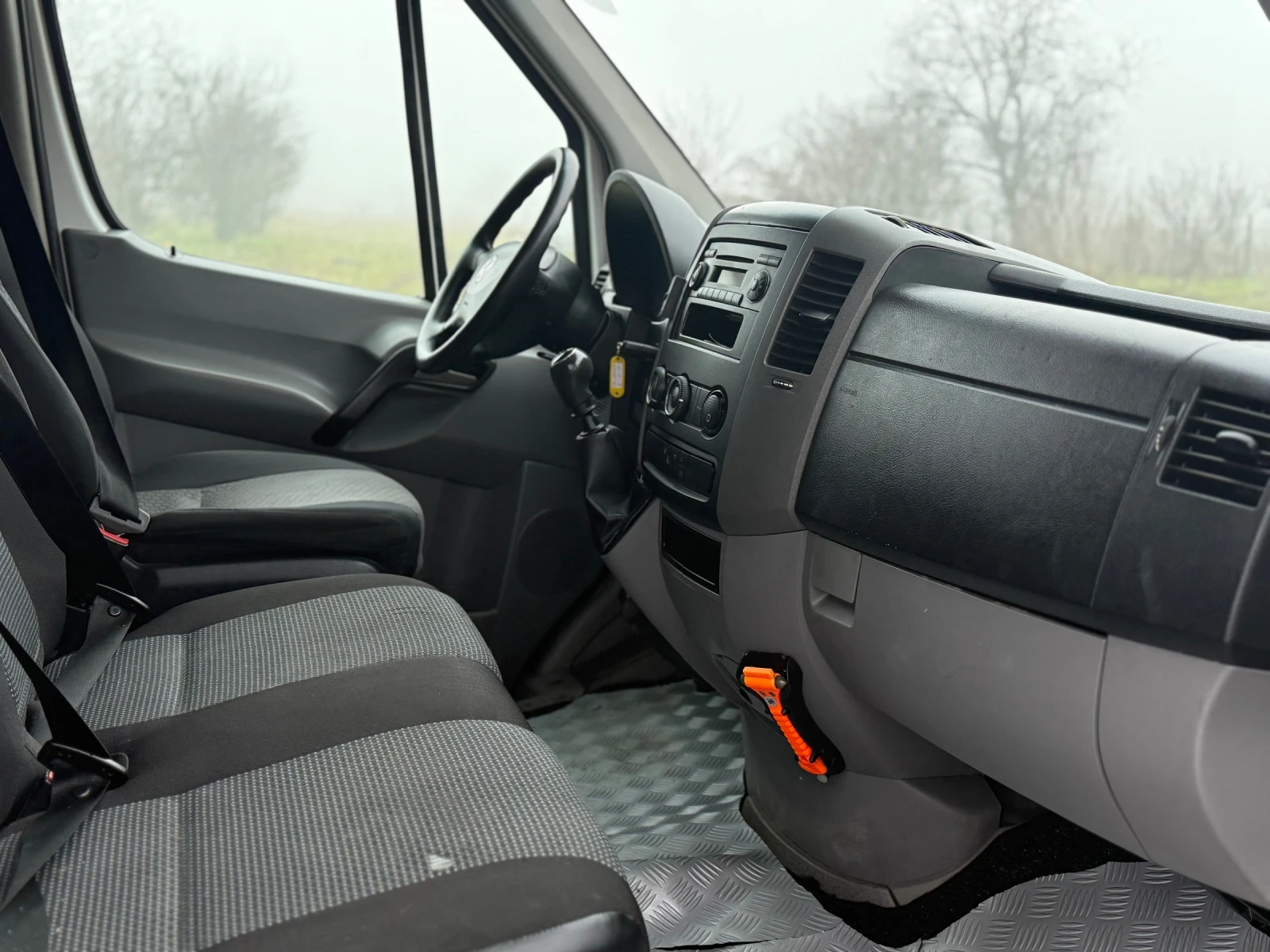 VW Crafter 2.0 TDI 5+ 1 - изображение 6