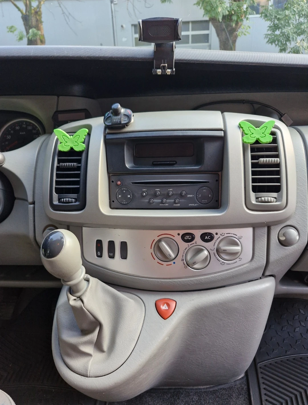 Renault Trafic Generation Multivan, снимка 8 - Бусове и автобуси - 55448423