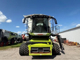     Claas LEXION 8900 TT + CLAAS CONVIO 1230 