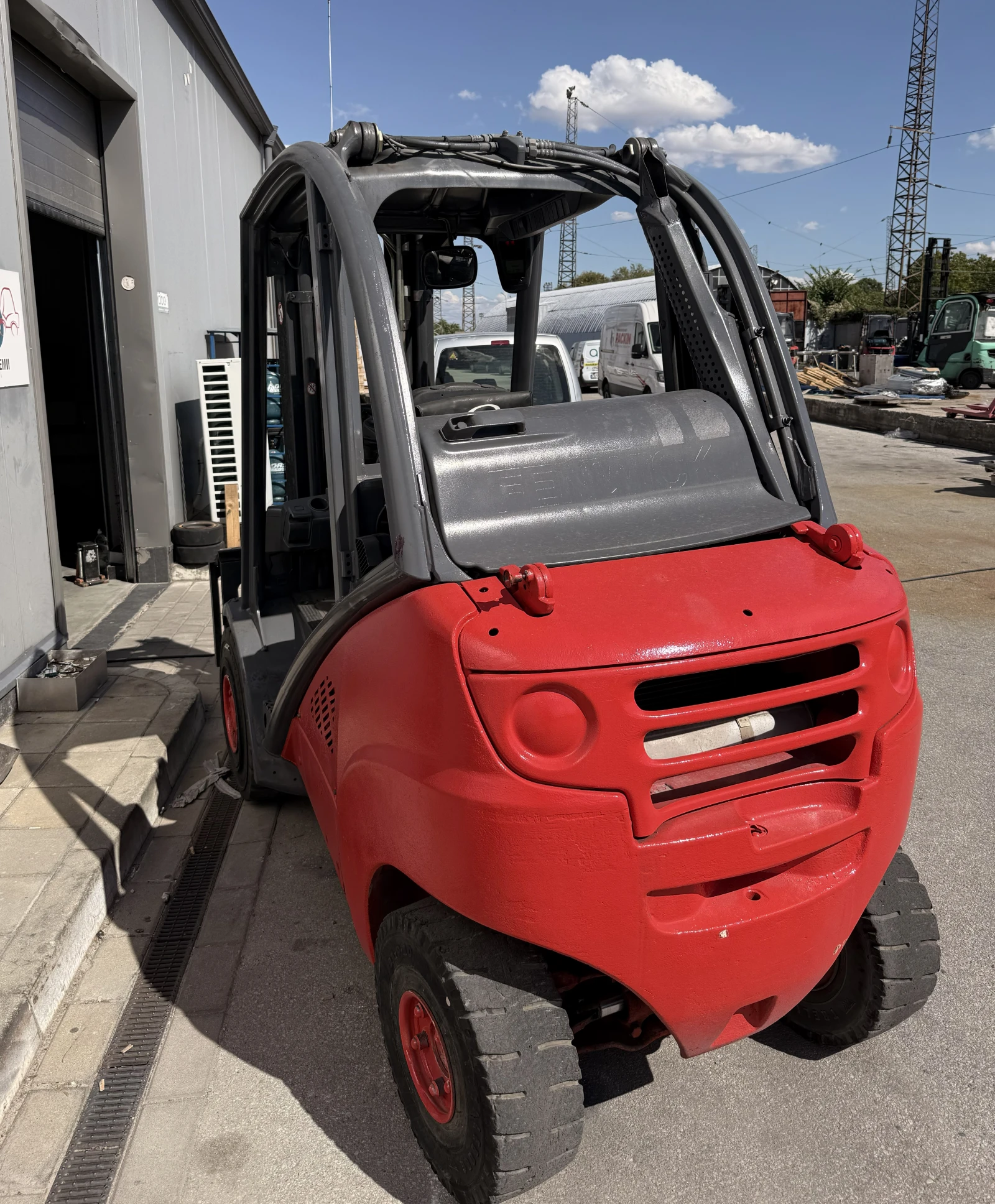 Мотокар Linde, снимка 4 - Индустриална техника - 56210892