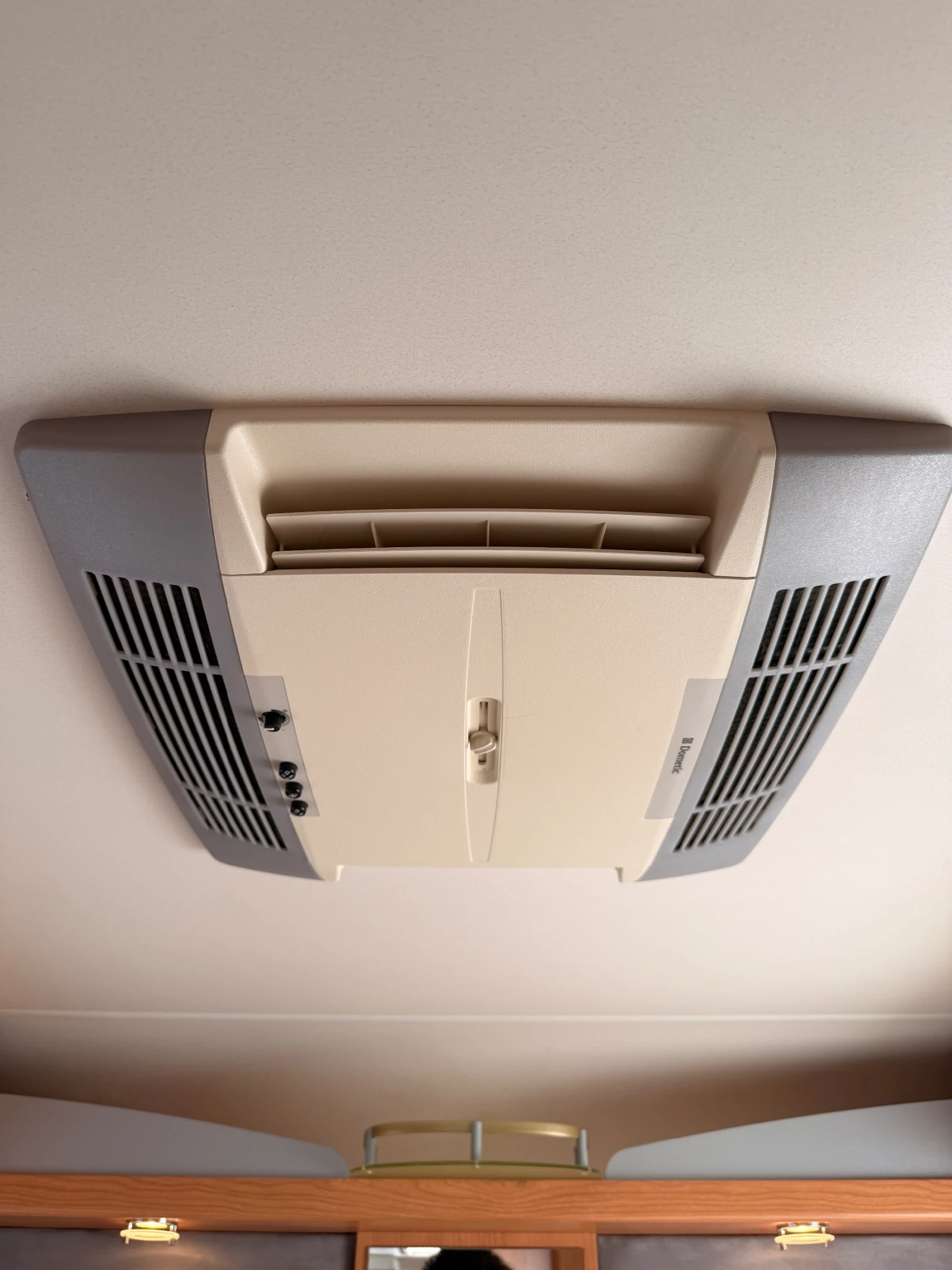 ������ Knaus Sport Ti 650 MG | Mobile.bg � ����������� 15