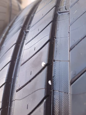Гуми Летни 245/45R19, снимка 7