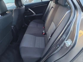 Toyota Avensis 2.0 Швейцария , снимка 10