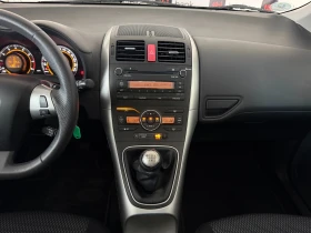 Toyota Auris 1.6i* СЪС СЕРВИЗНА КНИЖКА С ПЪЛНА ИСТОРИЯ, снимка 10