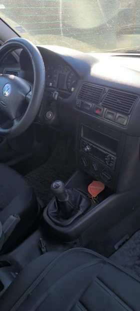 VW Golf 1.6i gaz-benzin, снимка 4