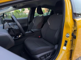 Toyota Prius Gold / 10   / Plug in Hybrid  | Mobile.bg    10