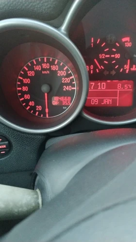 Alfa Romeo 147 TSPARK 1.6 | Mobile.bg    5