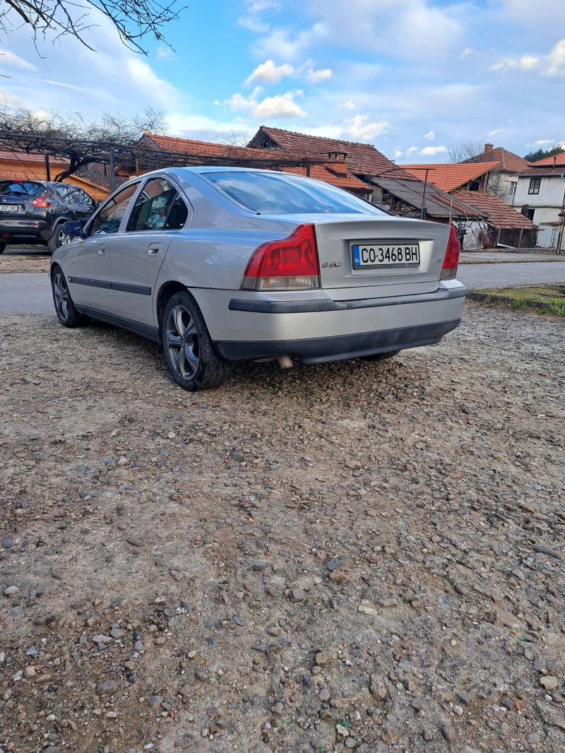 Volvo S60, снимка 4 - Автомобили и джипове - 48390248