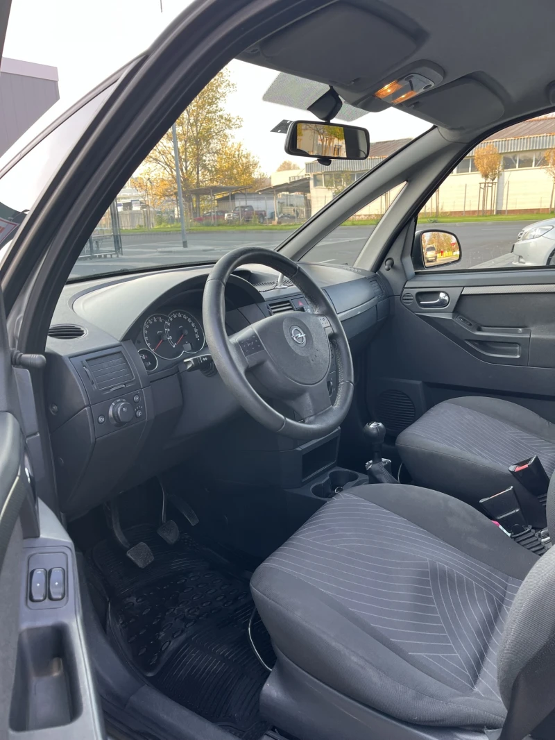 Opel Meriva 1.6, снимка 12 - Автомобили и джипове - 49117954