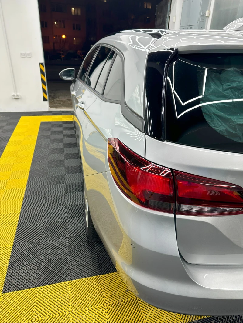 Opel Astra Opel Astra K SPORT TOURER 1.4 Turbo 125 к.с., снимка 4 - Автомобили и джипове - 51741285