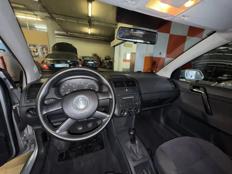 VW Polo 1.2i, снимка 4 - Автомобили и джипове - 51408011