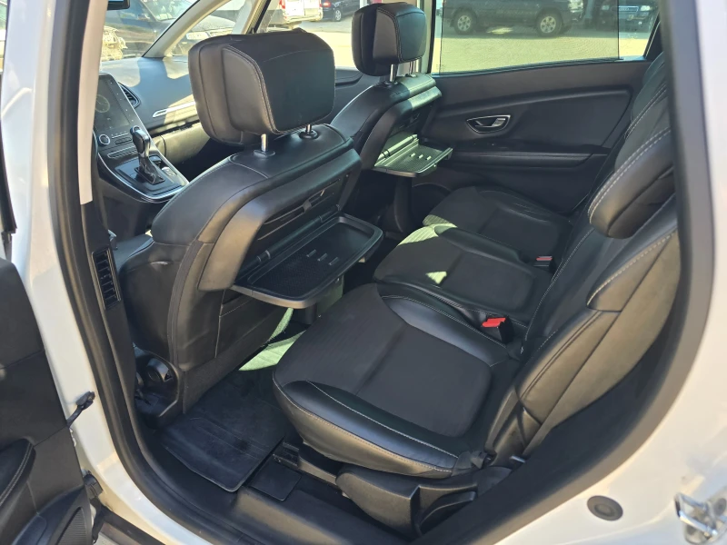 Renault Grand scenic 1.5DCI AVTOMAT, снимка 14 - Автомобили и джипове - 51756599