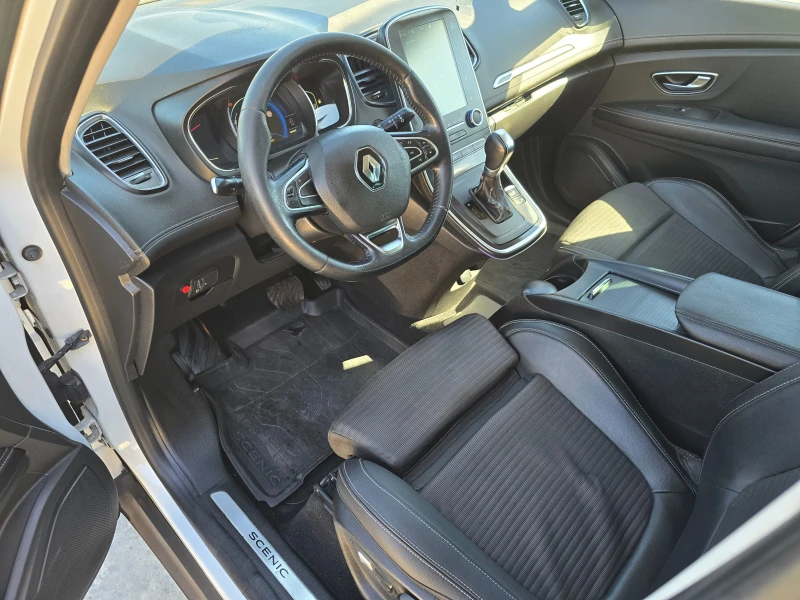 Renault Grand scenic 1.5DCI AVTOMAT, снимка 9 - Автомобили и джипове - 51756599