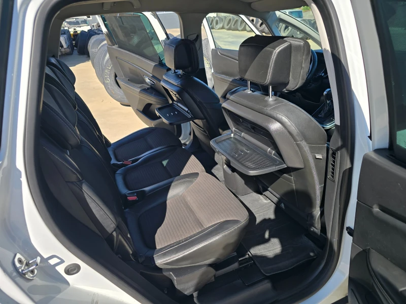 Renault Grand scenic 1.5DCI AVTOMAT, снимка 13 - Автомобили и джипове - 51756599