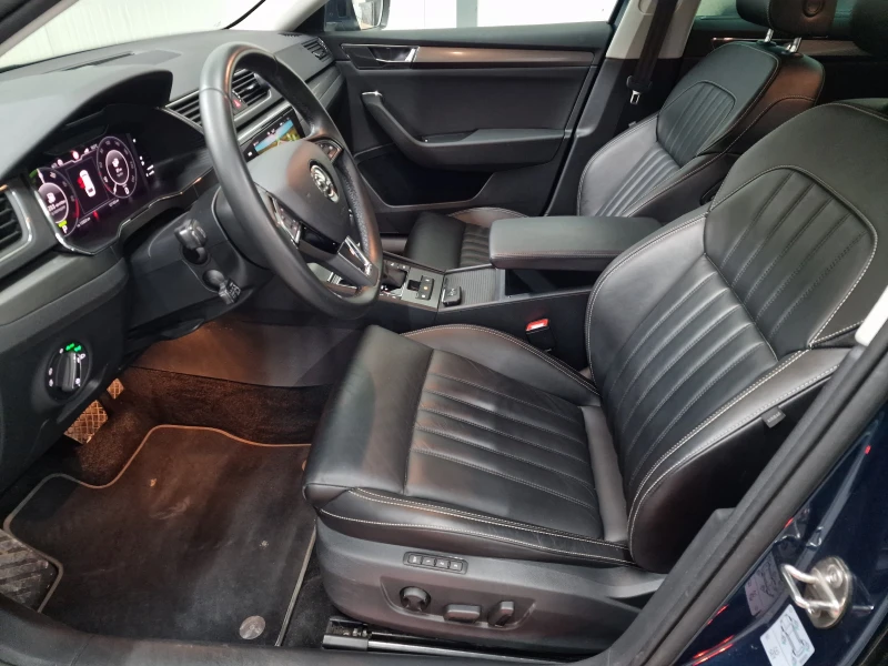 Skoda Superb iV Plug in Hybrid, снимка 10 - Автомобили и джипове - 52588550