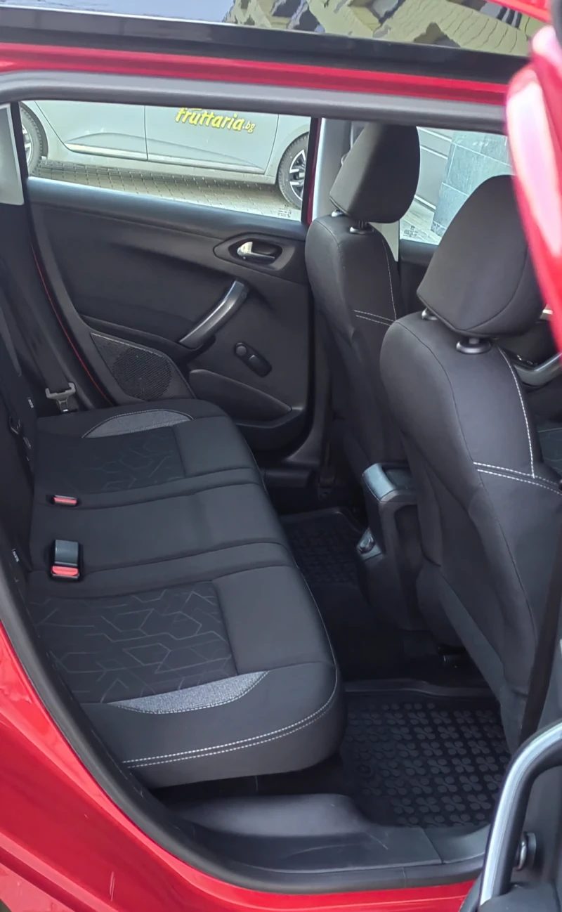 Peugeot 2008 1.6 BLUE HDI ACTIV FACELIFT, снимка 14 - Автомобили и джипове - 52922156