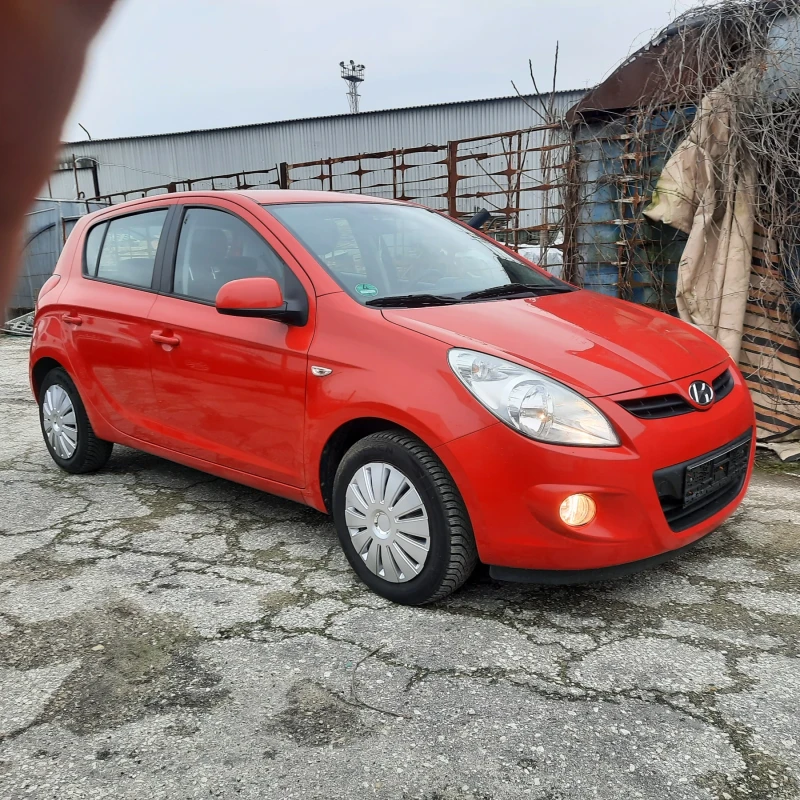 Hyundai I20 I 20, снимка 2 - Автомобили и джипове - 53294253