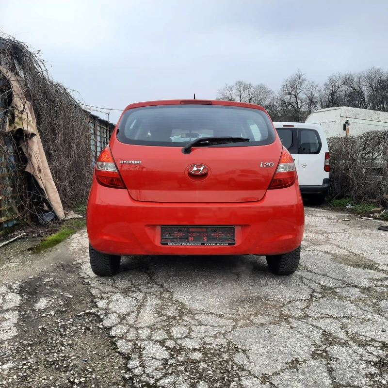 Hyundai I20 I 20, снимка 4 - Автомобили и джипове - 53294253