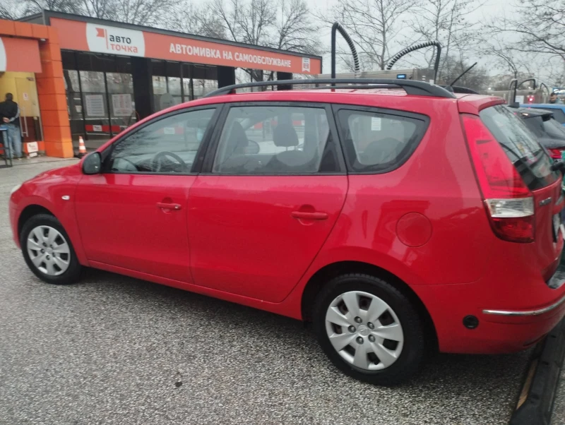 Hyundai I30, снимка 2 - Автомобили и джипове - 53457720