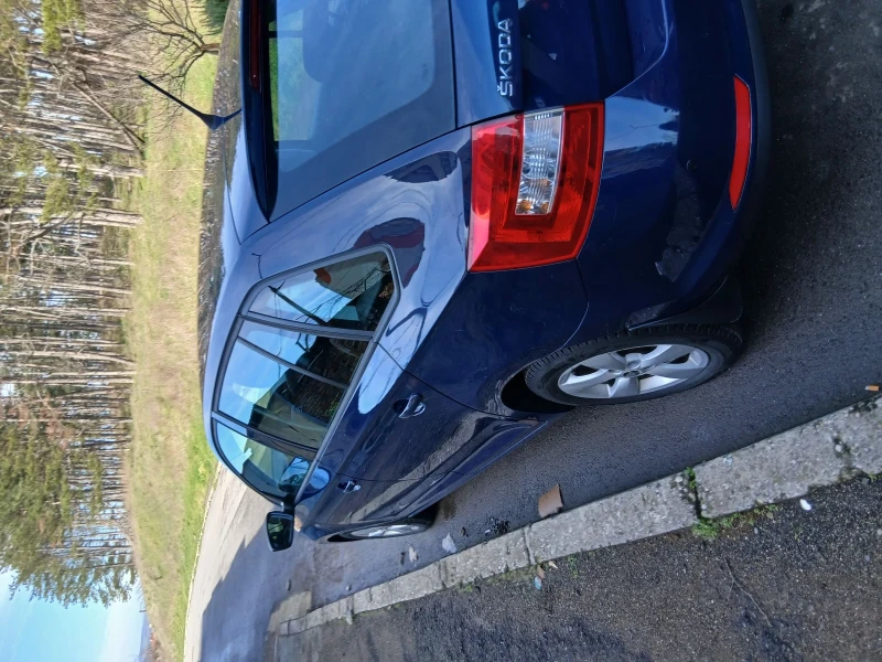 Skoda Rapid, снимка 4 - Автомобили и джипове - 53484479