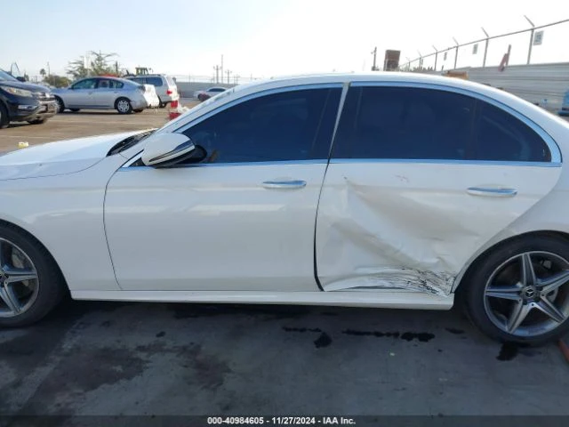 Mercedes-Benz E 300, снимка 14 - Автомобили и джипове - 48441521