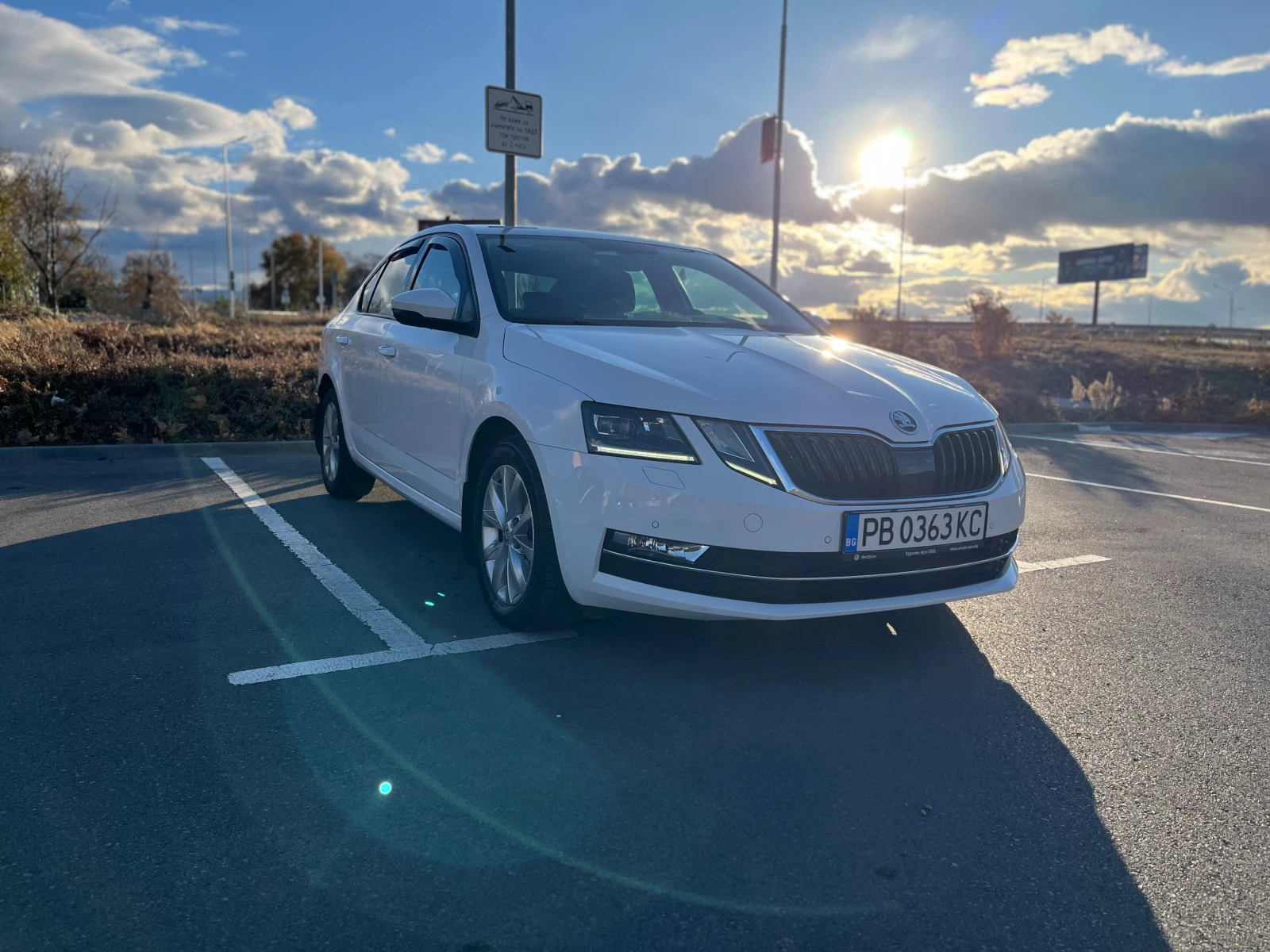 Skoda Octavia 2.0 TDI 150к.с, Style, 4x4 - изображение 3