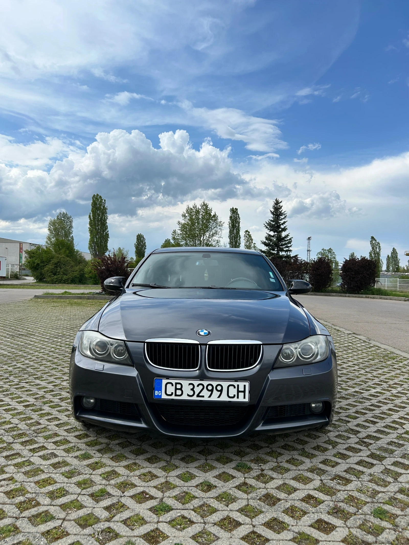 BMW 320  - изображение 2