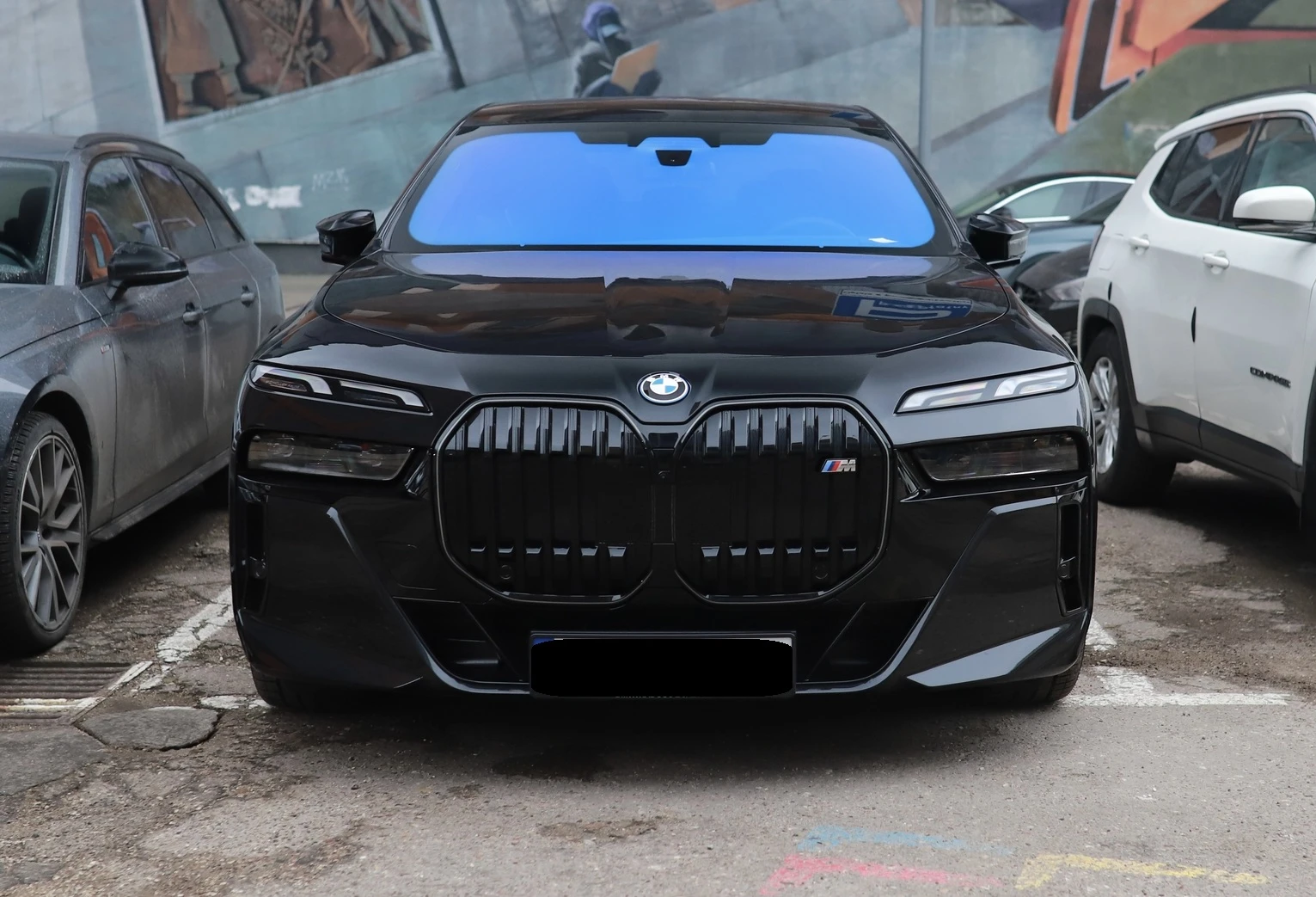 BMW 760 M760 e xDrive - изображение 2
