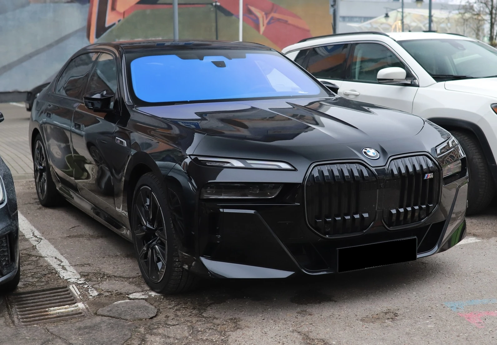 BMW 760 M760 e xDrive - изображение 4