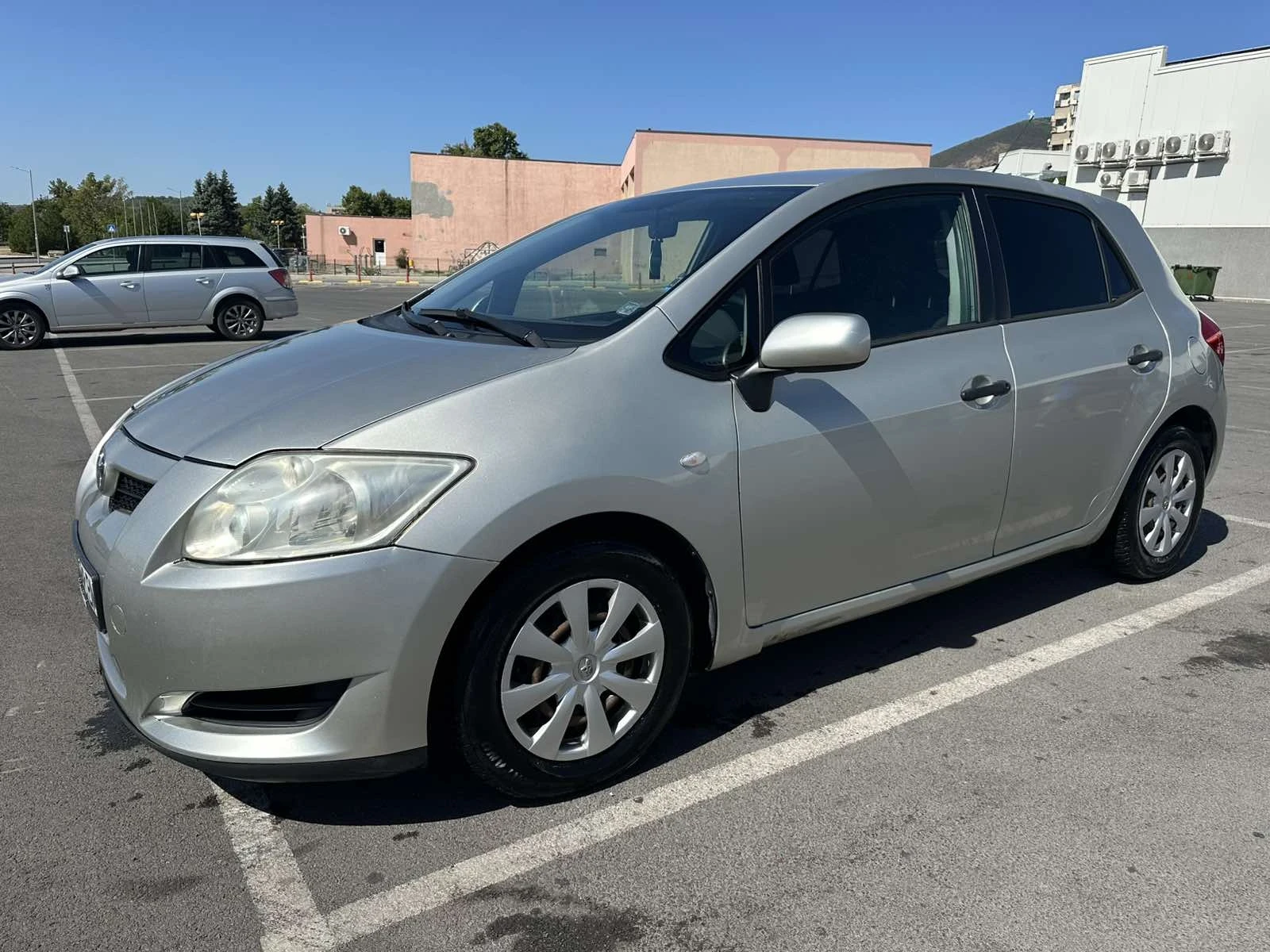 Toyota Auris 1.4 LPG | Mobile.bg — изображение 1