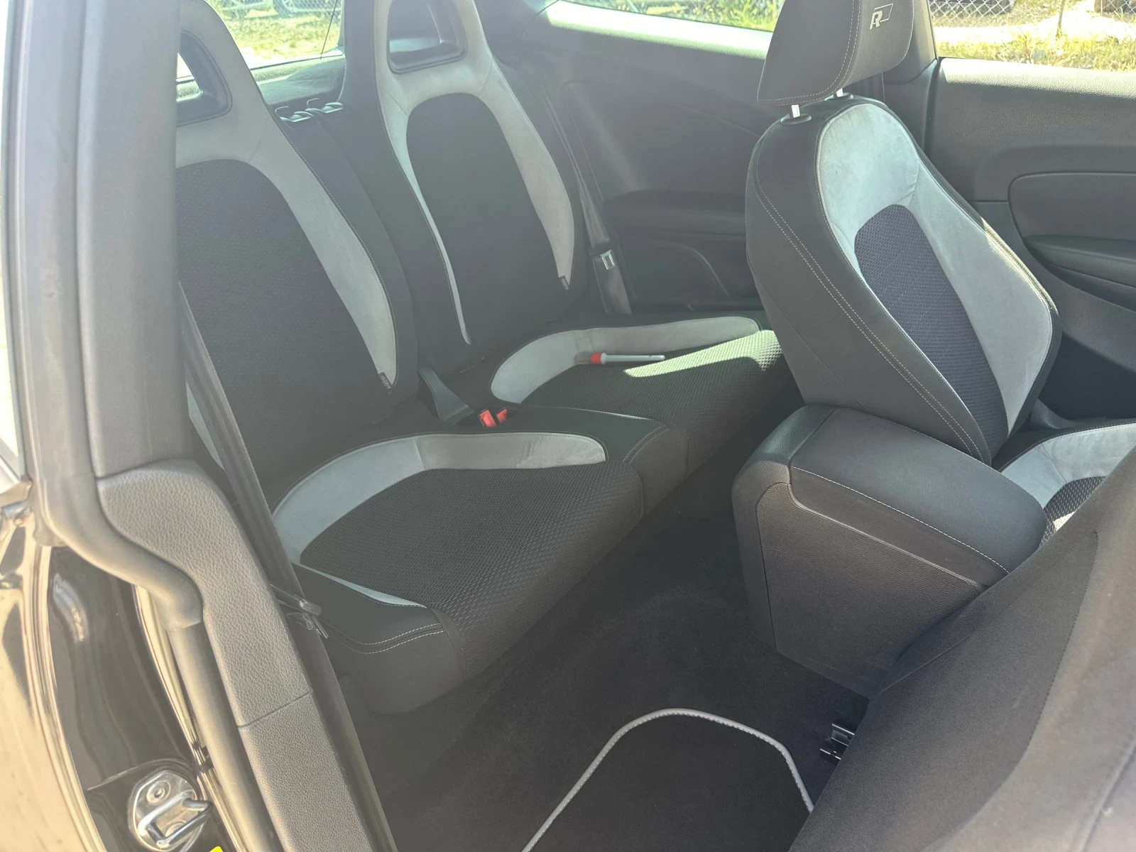 VW Scirocco 2.0TDi 170ks R-line - изображение 6