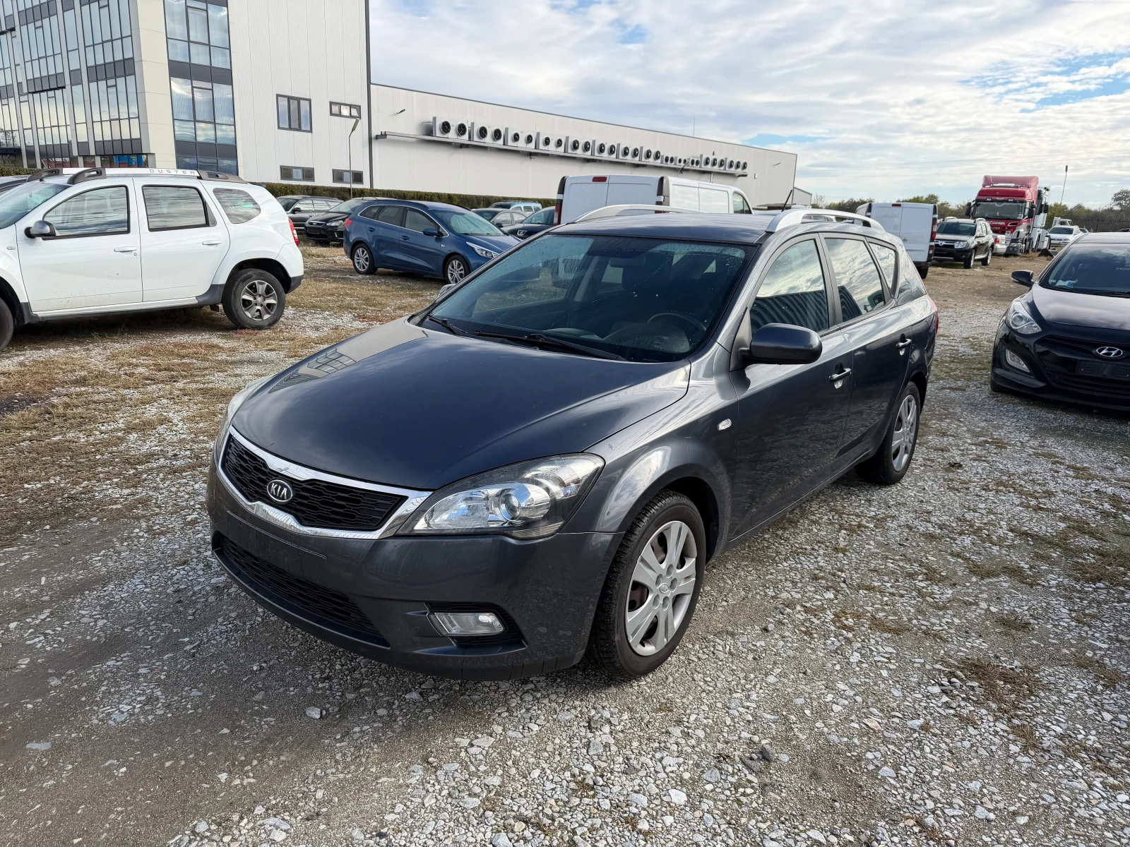 Kia Ceed 1.6 CRDI | Mobile.bg — изображение 1