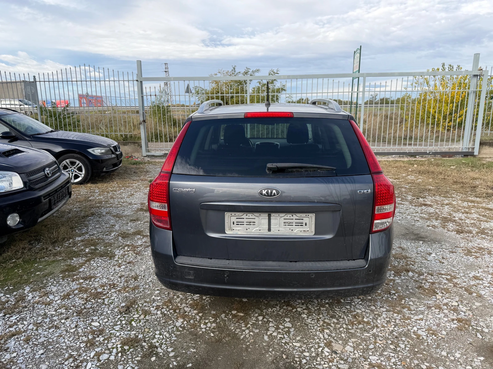 Kia Ceed 1.6 CRDI | Mobile.bg — изображение 6