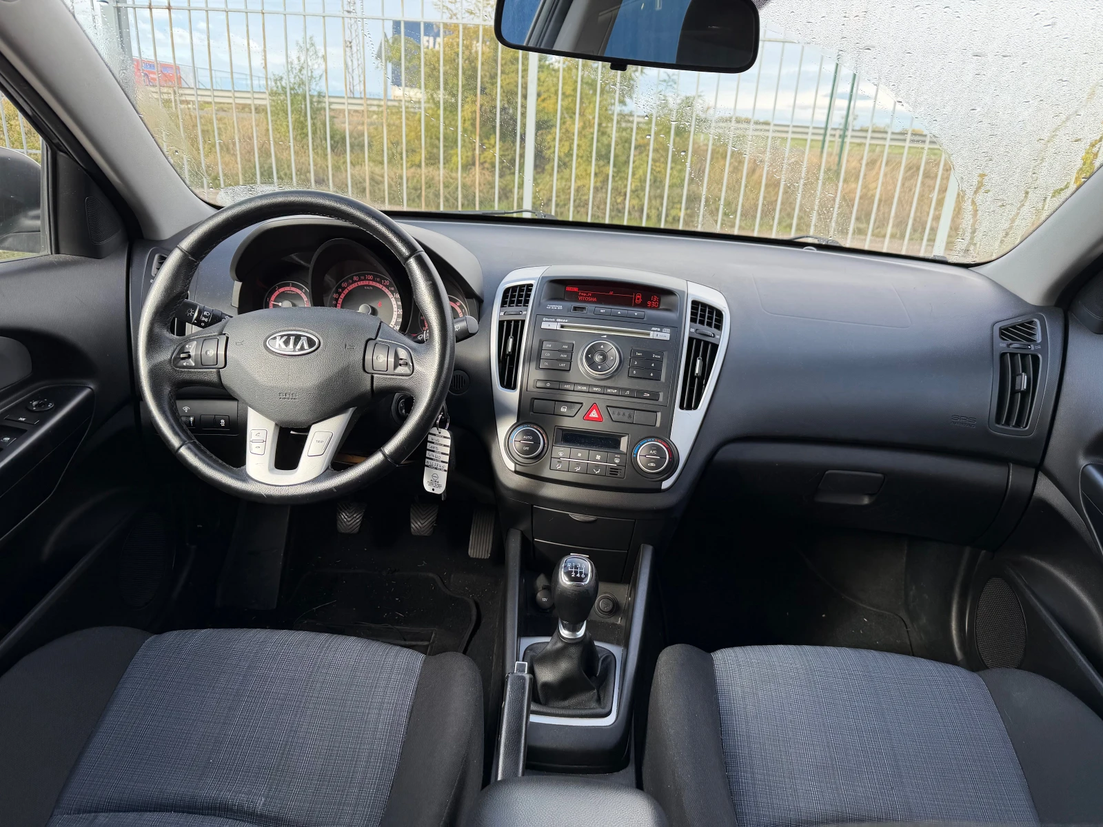 Kia Ceed 1.6 CRDI | Mobile.bg — изображение 16