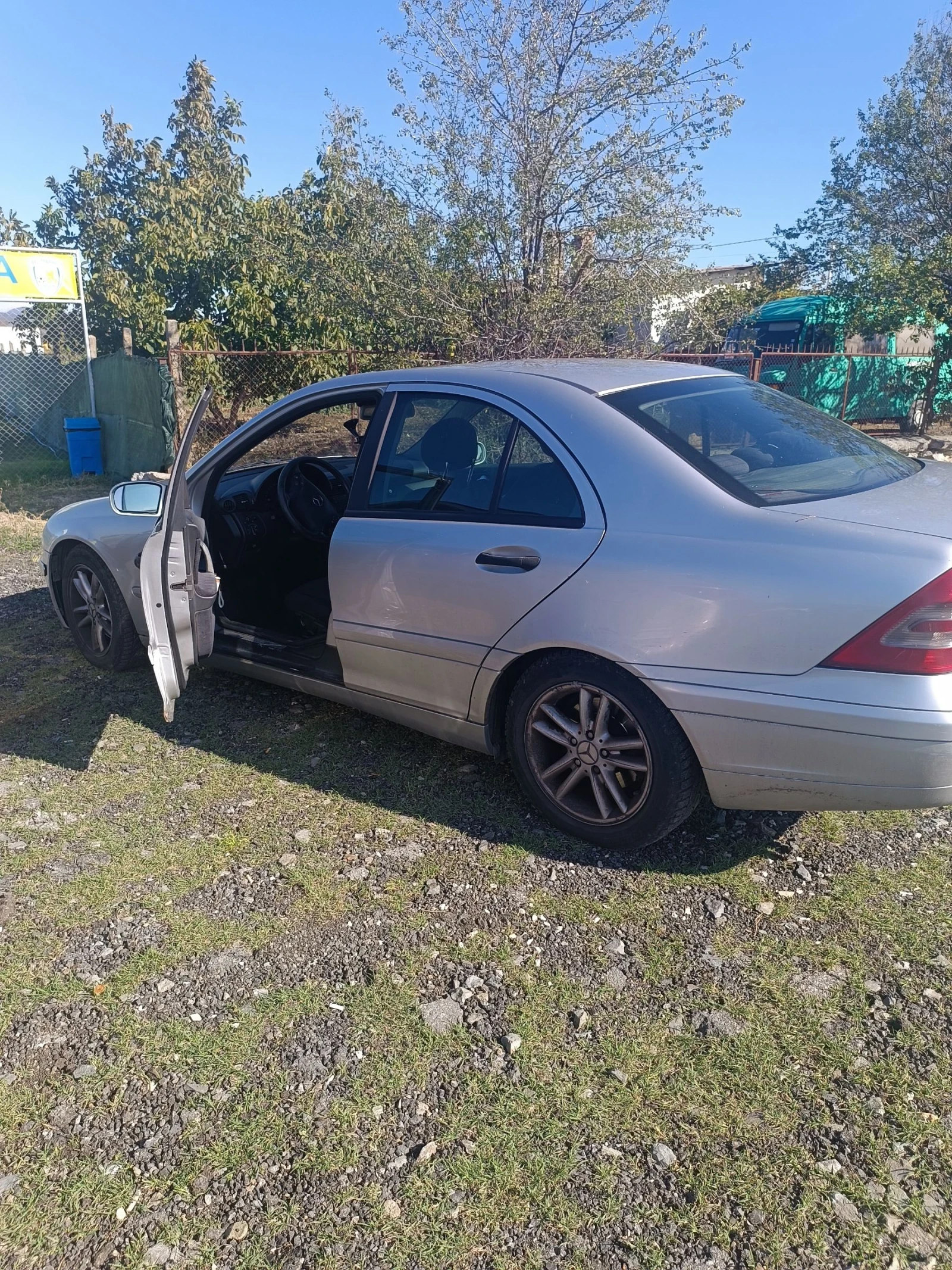 Mercedes-Benz C 270  - изображение 7