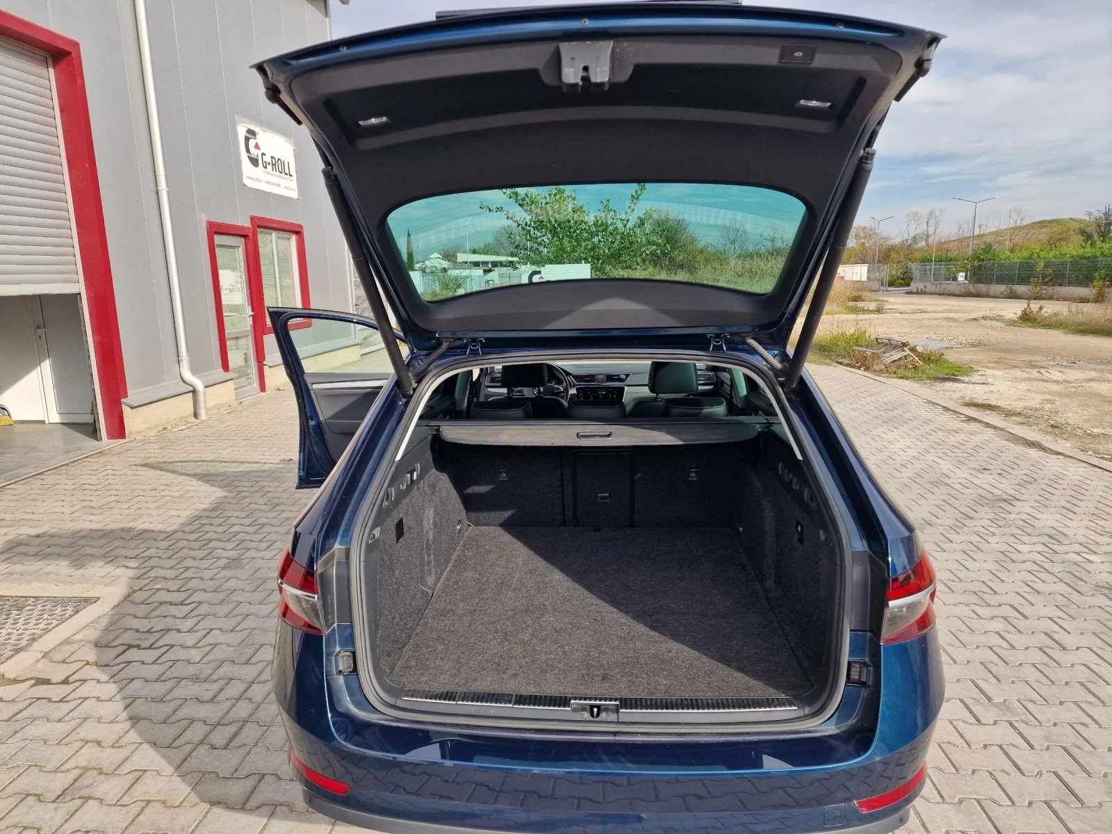 Skoda Superb iV Plug in Hybrid | Mobile.bg   13