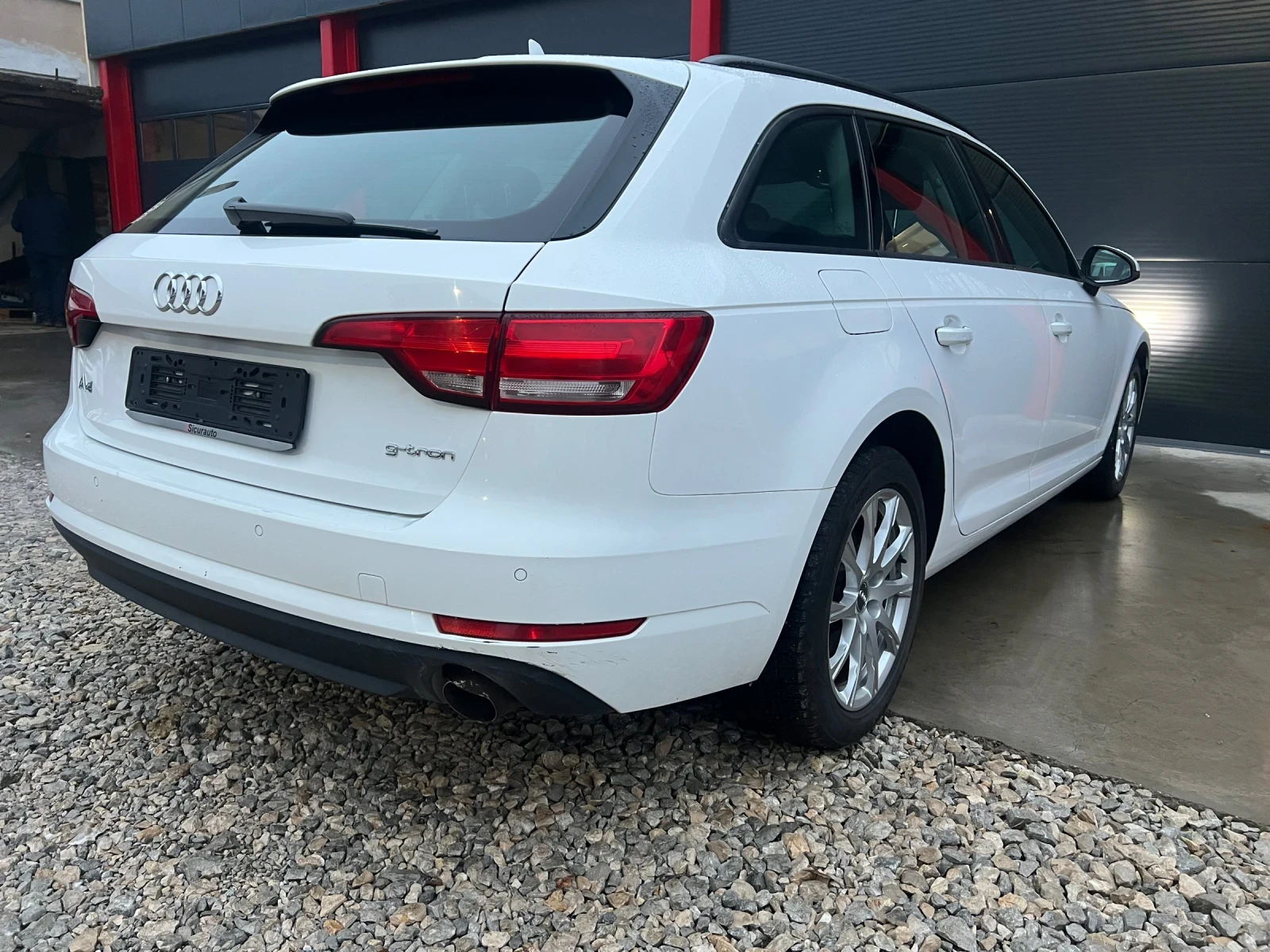 Audi A4 G-tron | Mobile.bg � ����������� 9