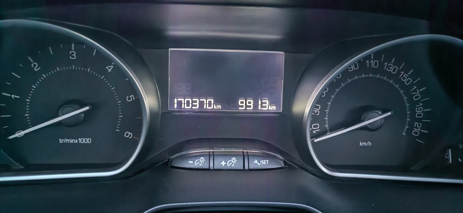 Peugeot 2008 1.6 BLUE HDI ACTIV FACELIFT | Mobile.bg � ����������� 11