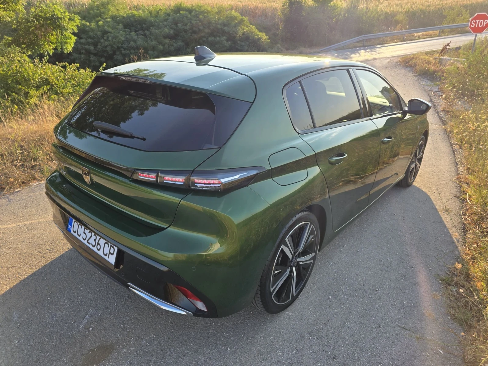 Peugeot 308 1.2i | Mobile.bg � ����������� 5