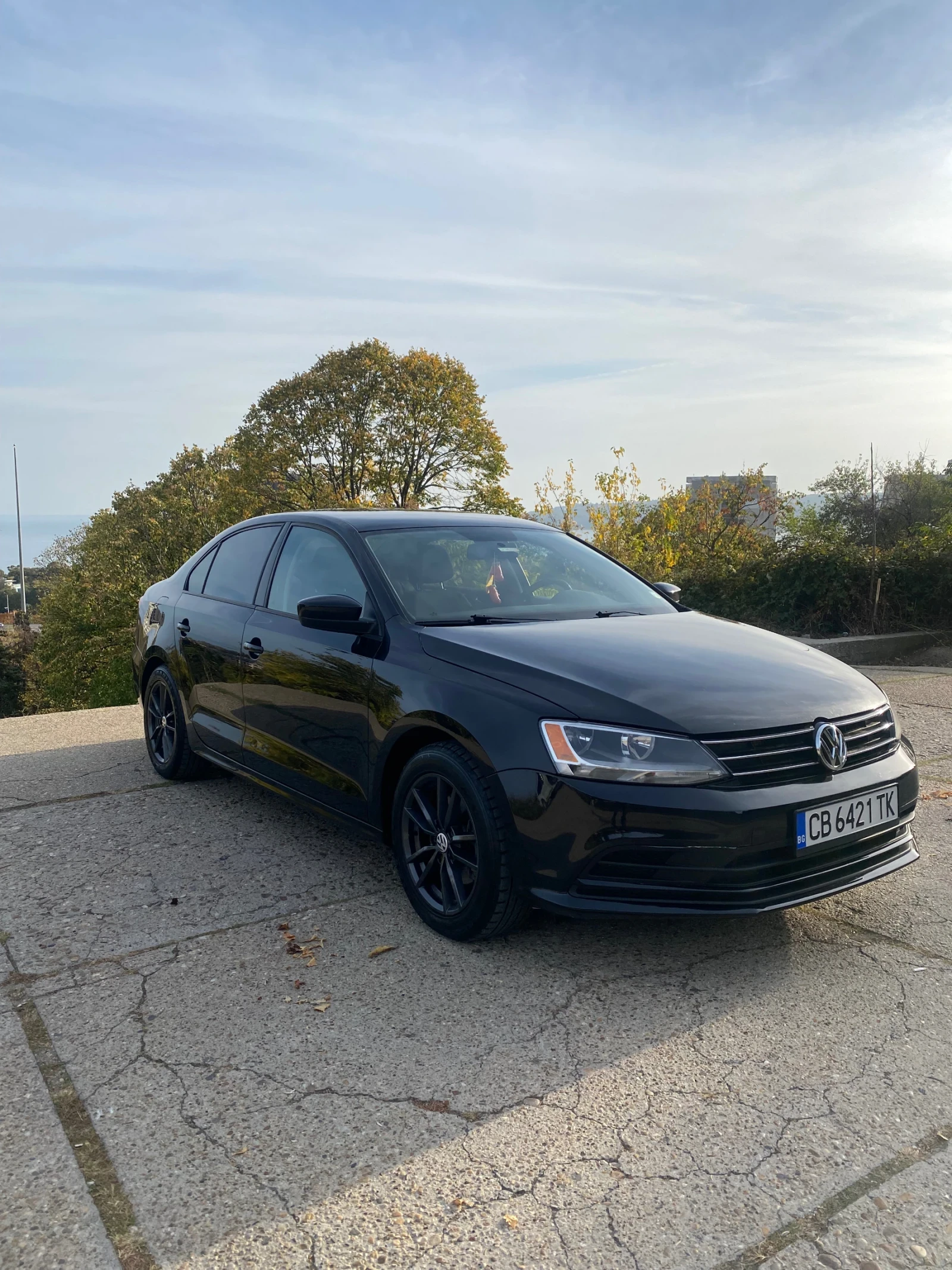 VW Jetta, снимка 4 - Автомобили и джипове - 53928926