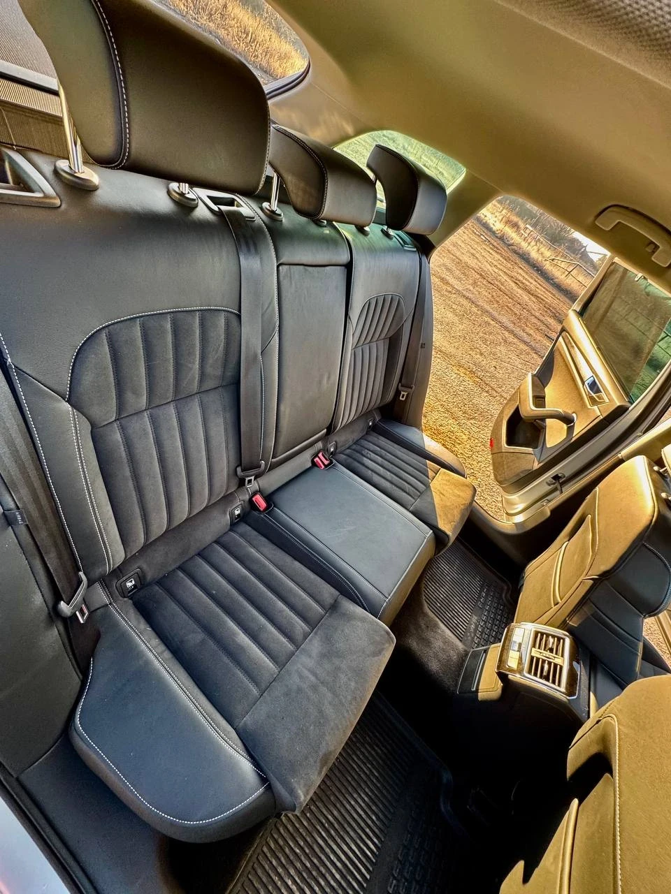 Skoda Superb 2.0 TSI, снимка 3 - Автомобили и джипове - 54141820