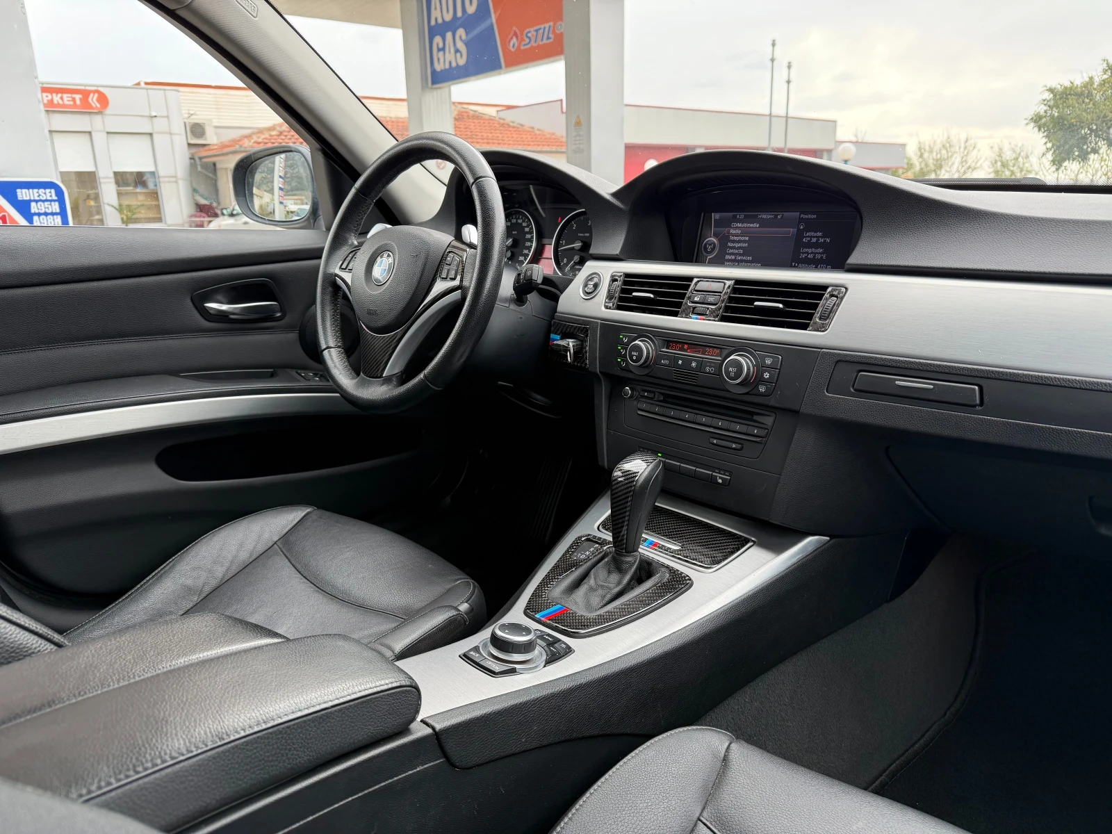 BMW 330 Face/CIC/M57, снимка 14 - Автомобили и джипове - 54149902