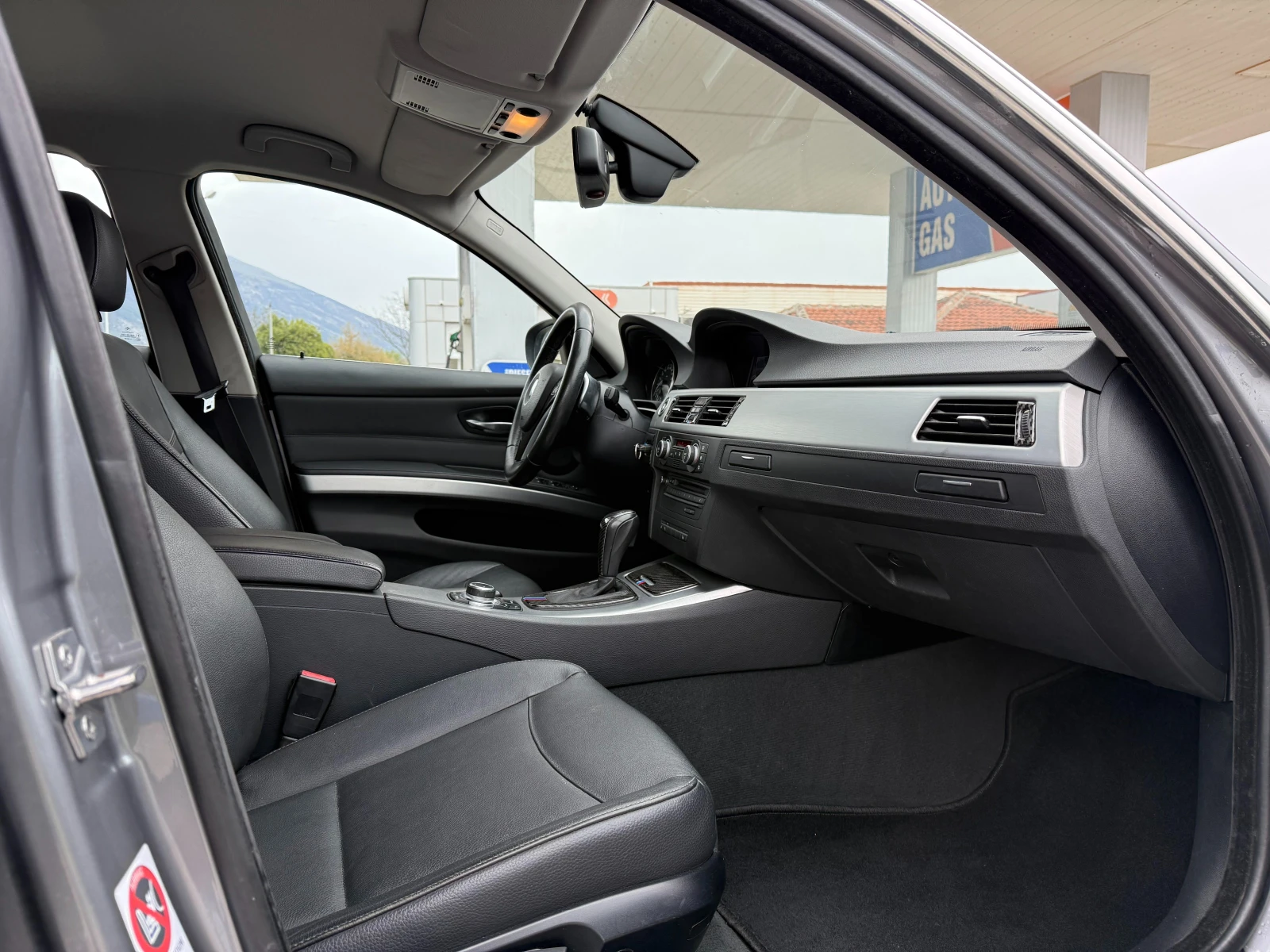 BMW 330 Face/CIC/M57, снимка 12 - Автомобили и джипове - 54149902