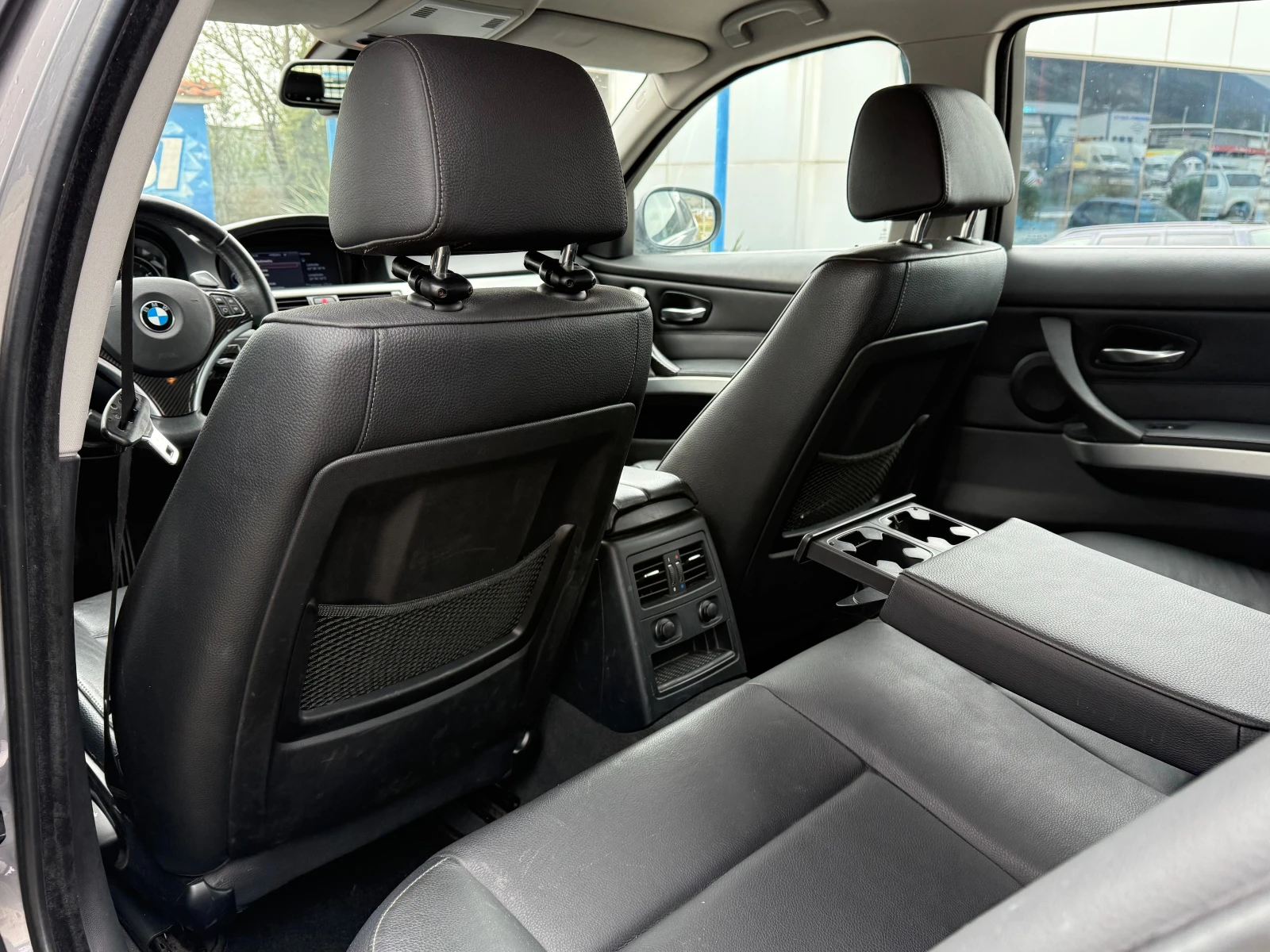 BMW 330 Face/CIC/M57, снимка 9 - Автомобили и джипове - 54149902