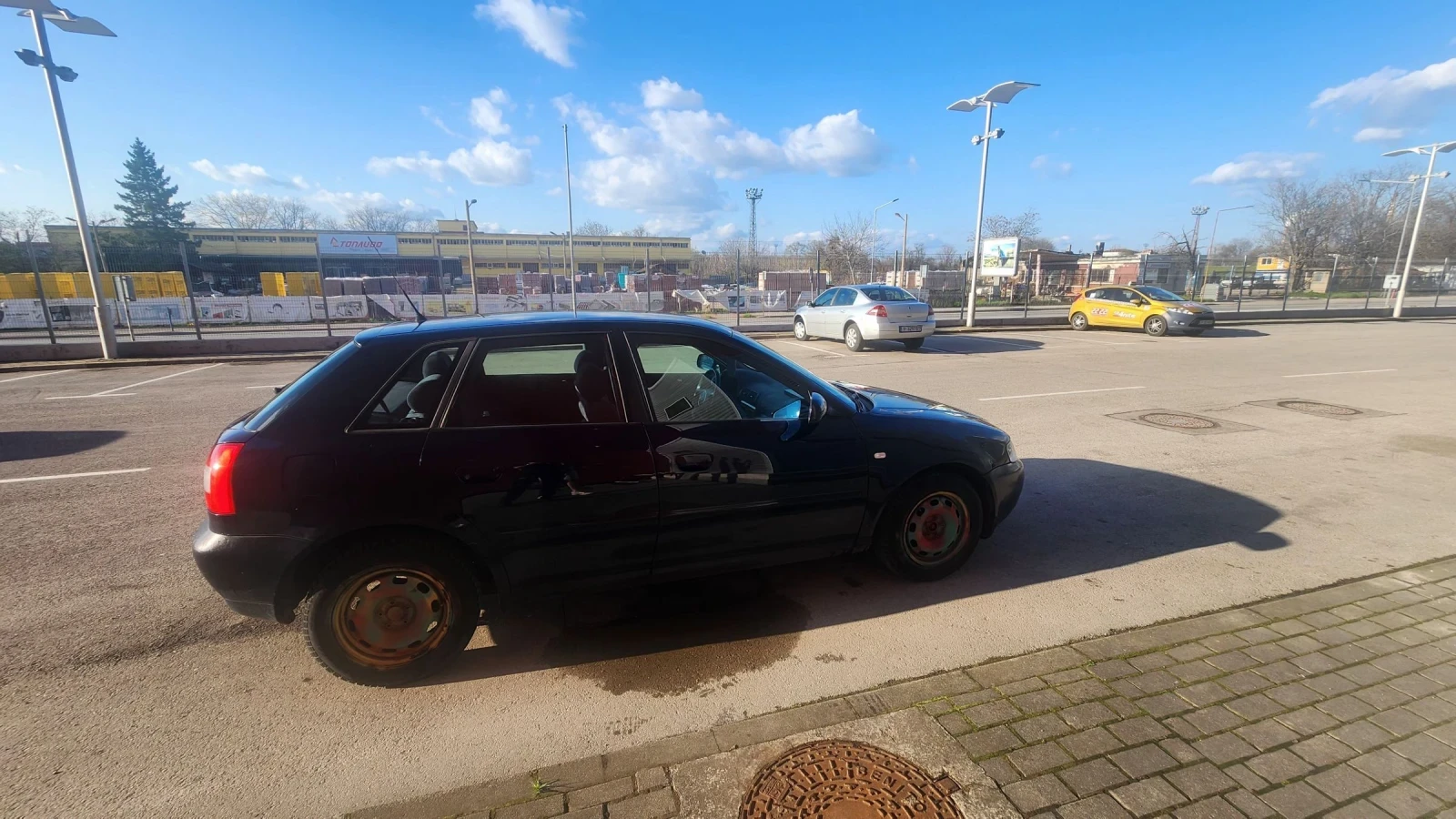 Audi A3 1.6i 101hp, снимка 4 - Автомобили и джипове - 54160603